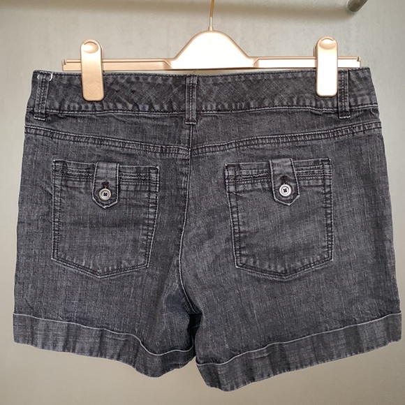 White House Black Market black jean shorts - Picture 2 of 3